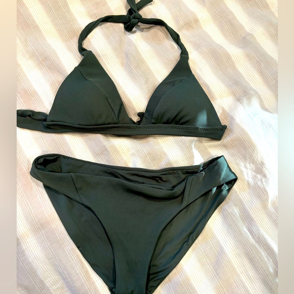 Becca forest Green Bikini Set (S/M)